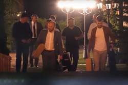 Новая старая власть Украины - рука руку моет